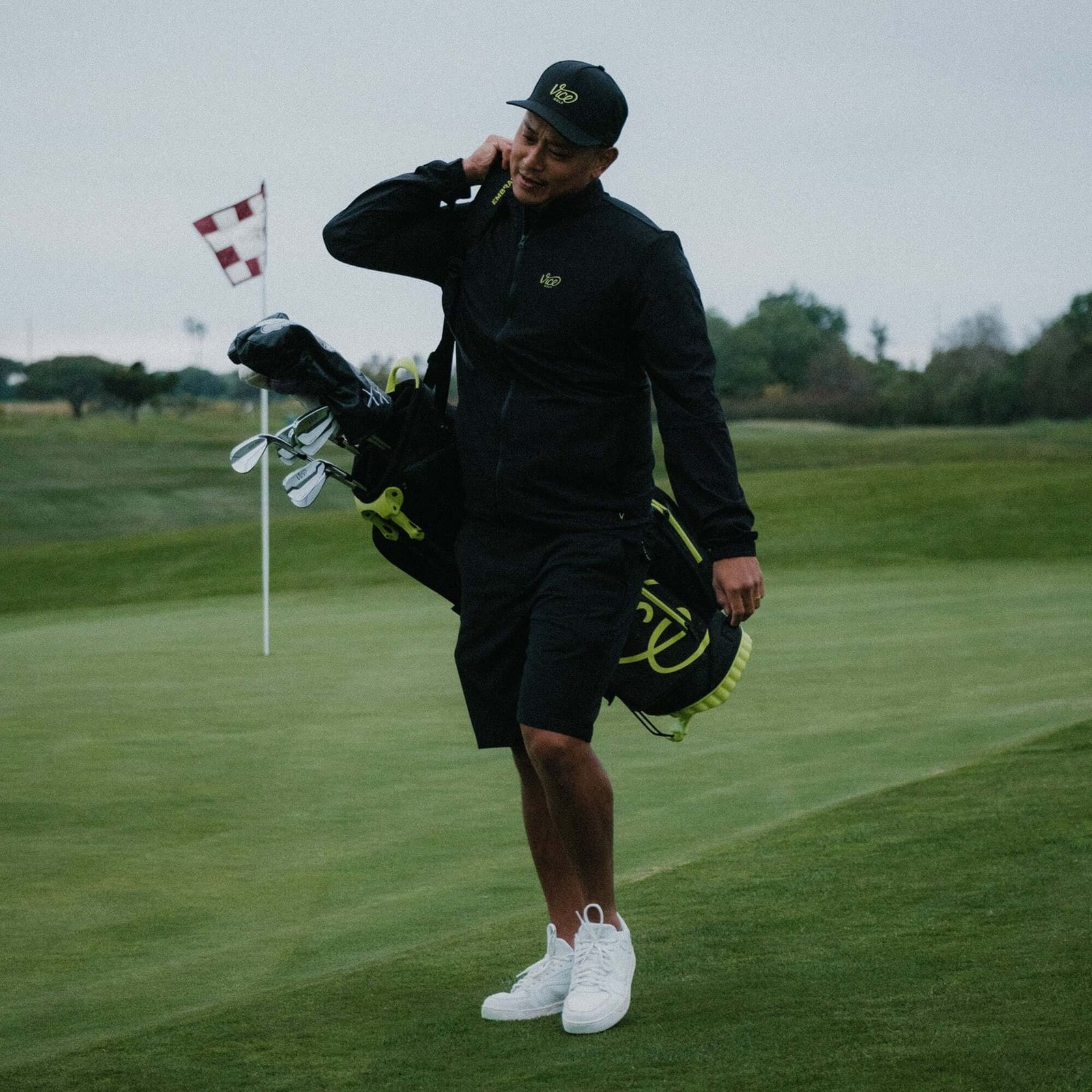 Vice_Golf_Verve_Lifestyle_Shoe_Black_White