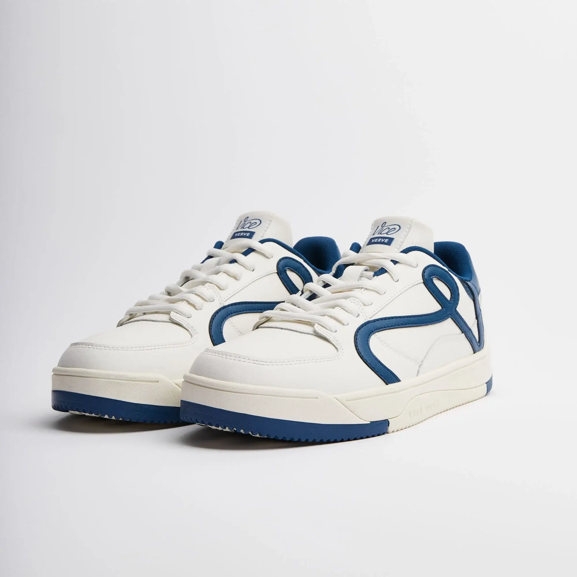 Vice_Golf_Verve_Laisvalaikio_batai