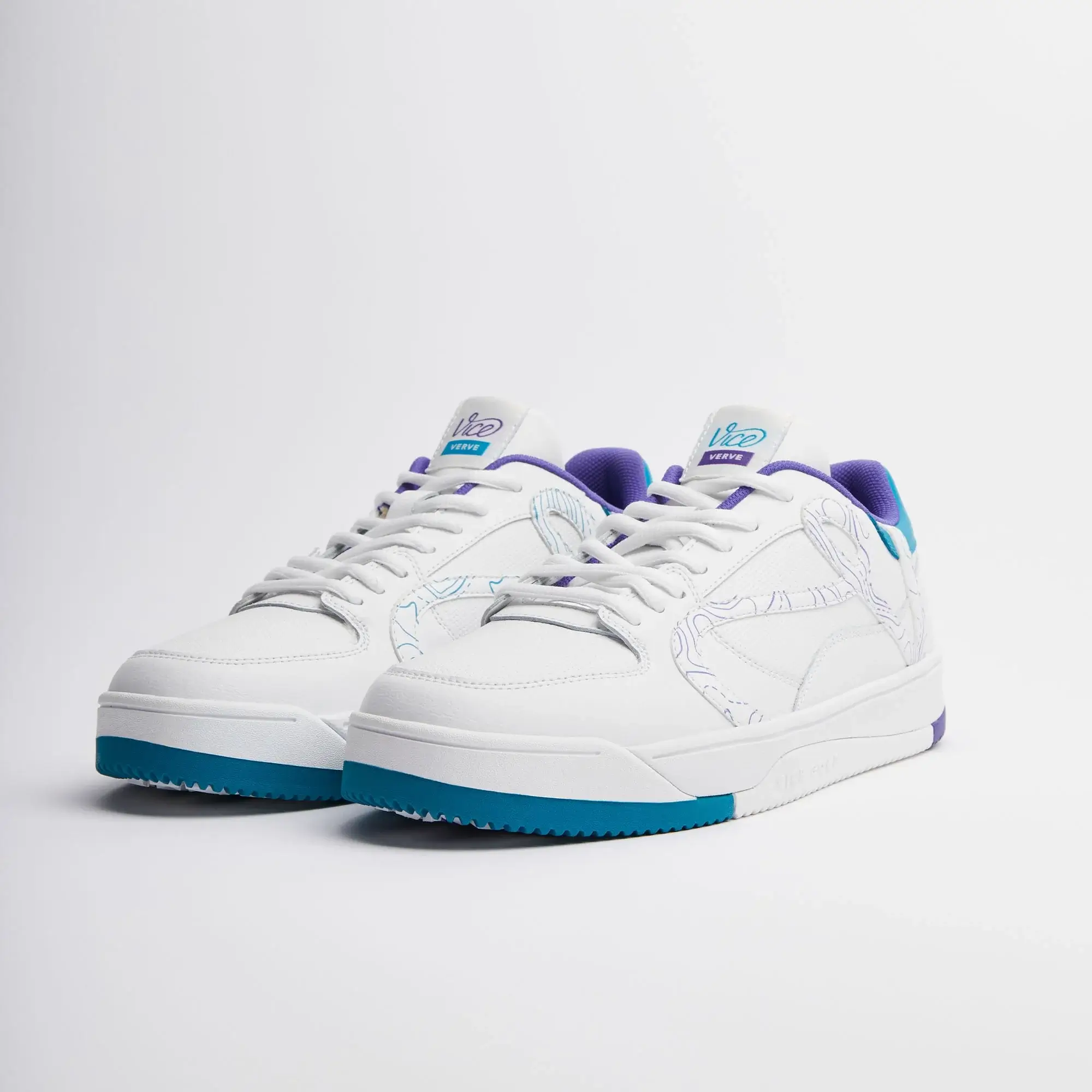 Vice_Golf_Verve_golfo_batai